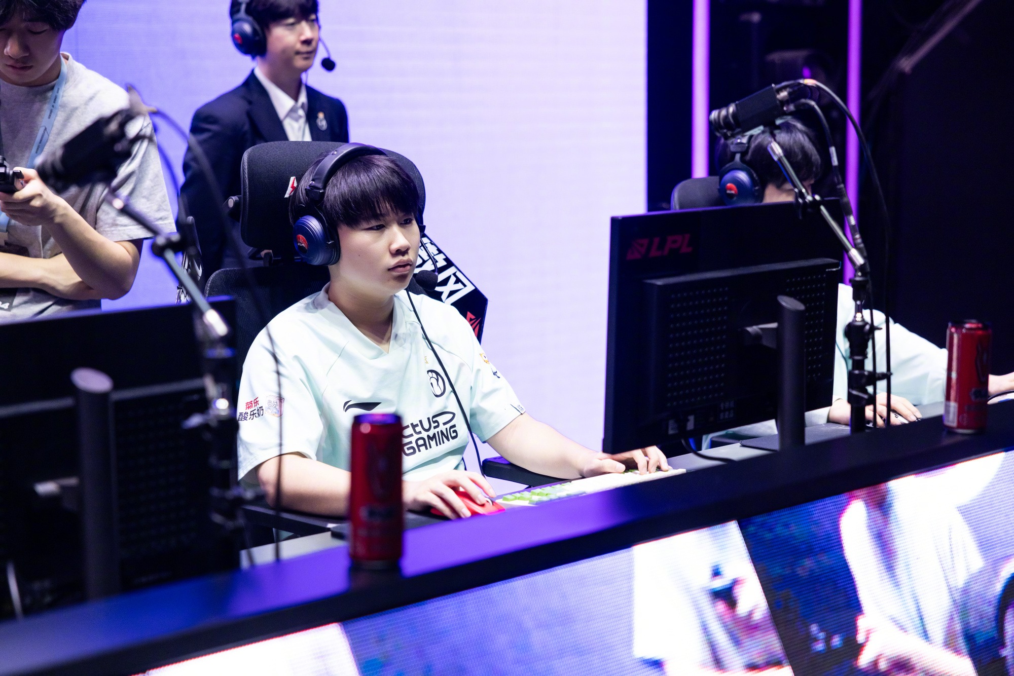 开云体育在线登录 jackeylove今夜我是天选 